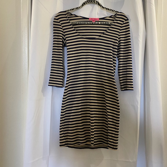 Betsey Johnson Y2K bodycon dress with ruffle size M - Picture 1 of 5